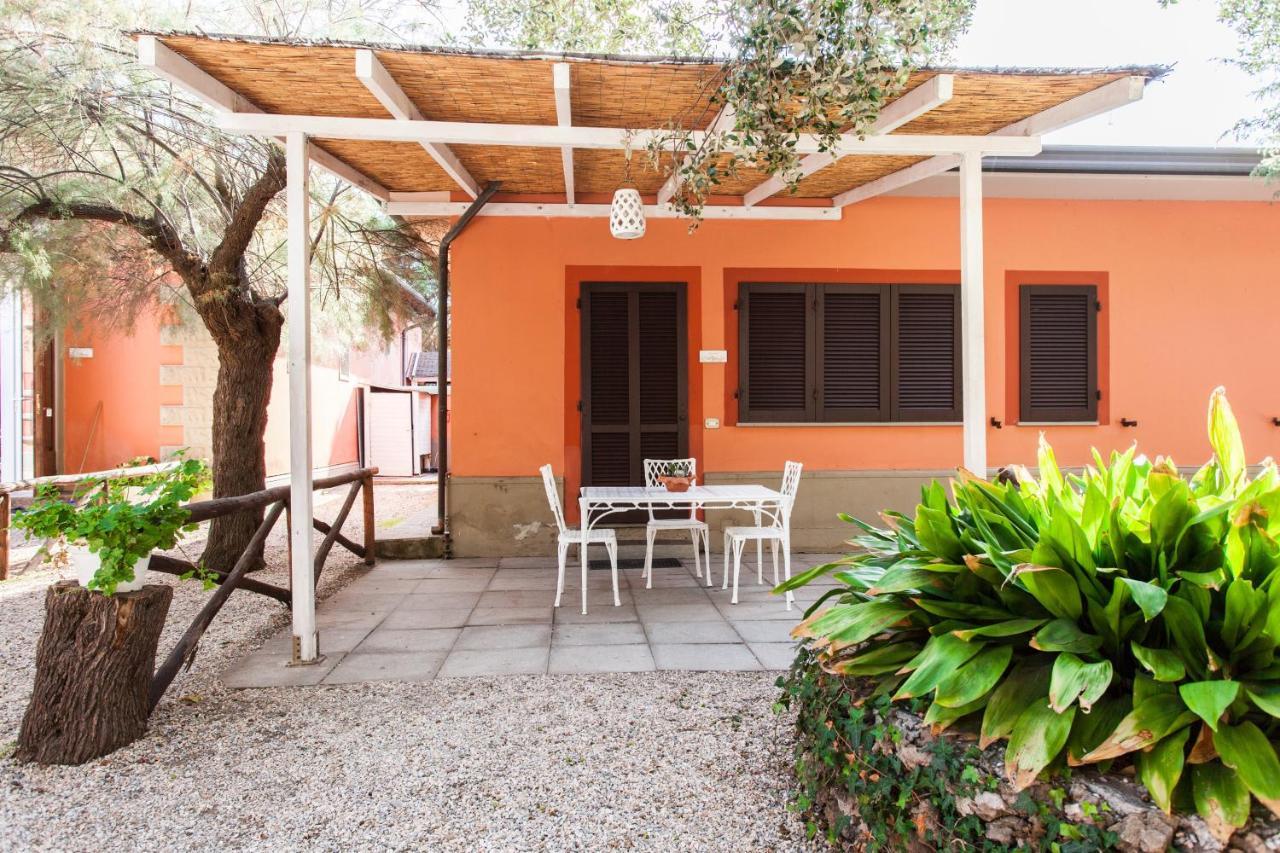 مارينا دي كاستانييتو كاردوتشي Villa Emilia المظهر الخارجي الصورة